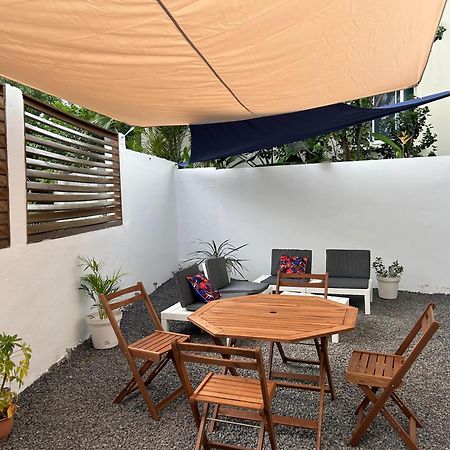 Appartement A 2 Pas De La Plage De Terre Sainte Eksteriør bilde